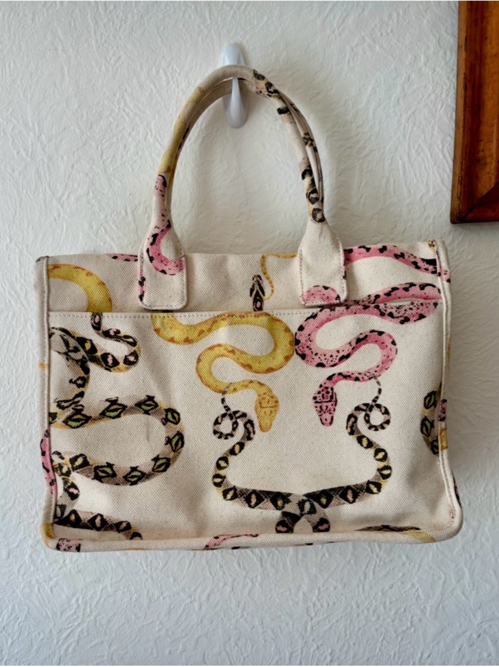 Vince Camuto Orla Tote Bag Snake Print - Cream, Pink & Yellow